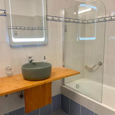 Helios - Of Rhodes * Lakhania