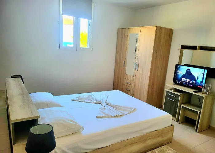 Helios - Of Rhodes 라카니아