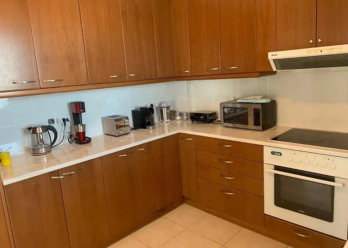 Helios - Of Rhodes 라카니아